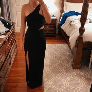 Asymmetrical maxi dress perfect for any formal event…